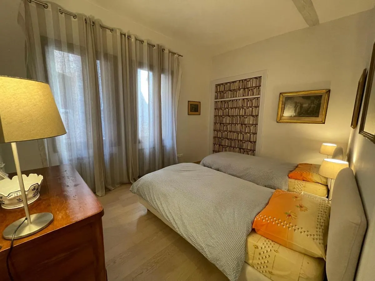 Apartment Appartamento Di Charme Venice
