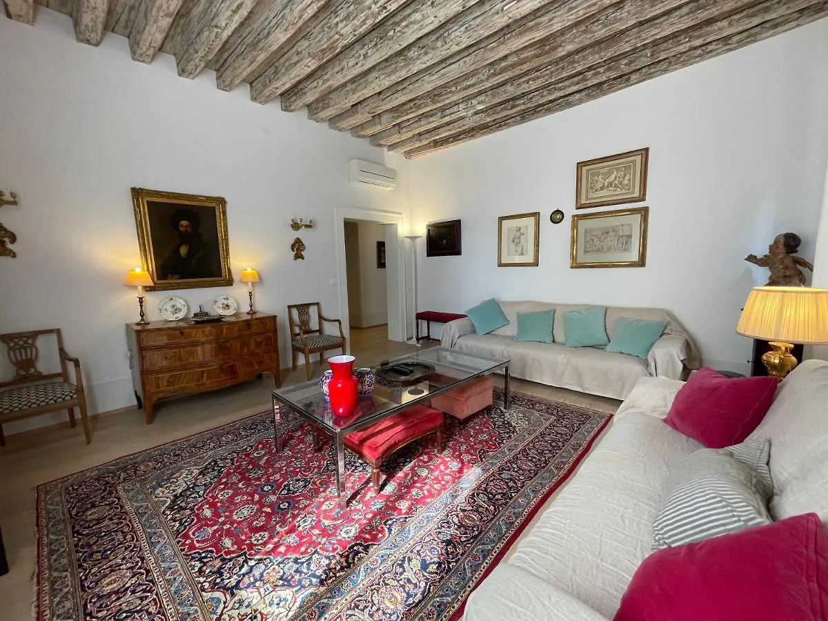 Appartamento Di Charme Venice Italy