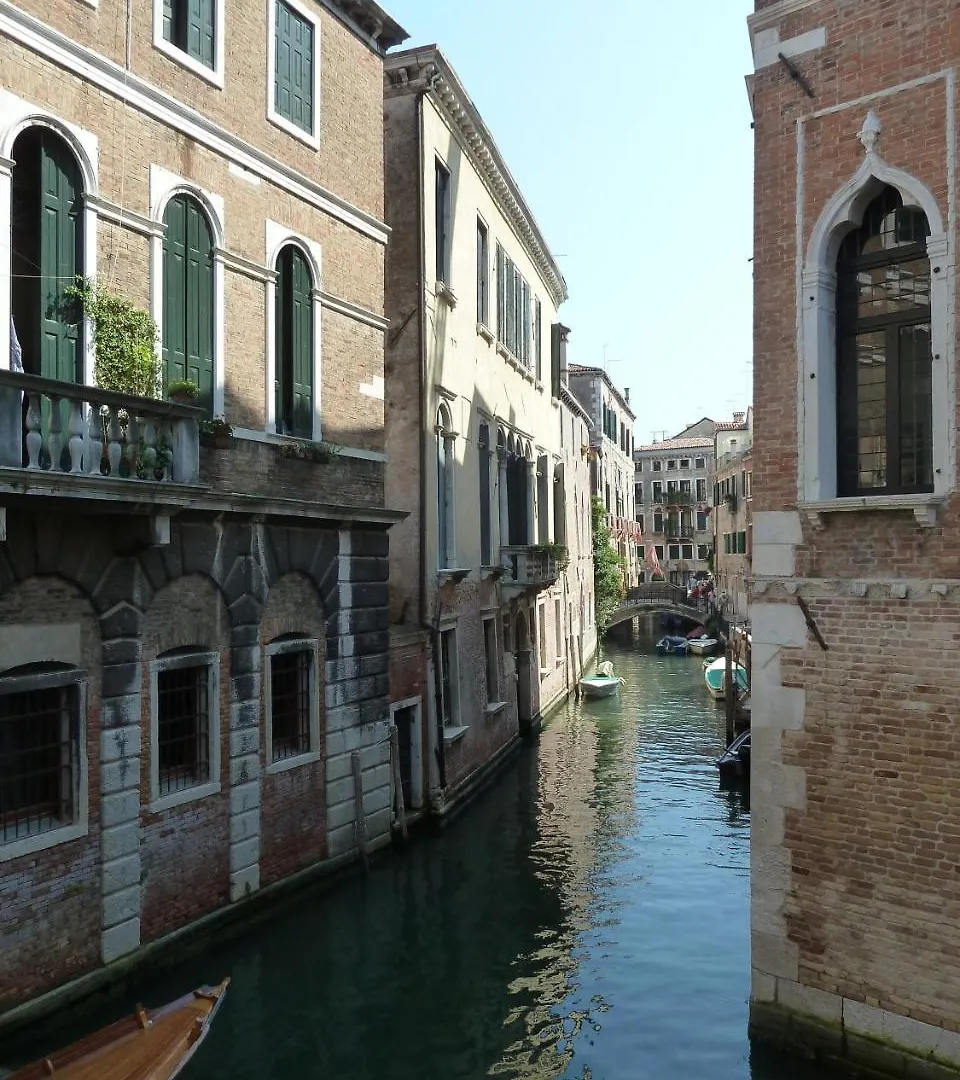 Apartment Appartamento Di Charme Venice